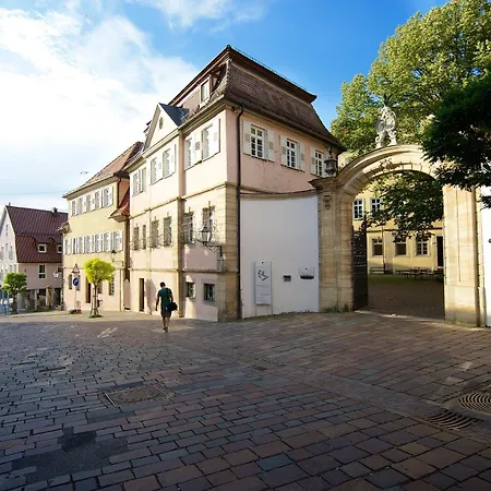 Reinhardtshof Garni ホテル 3*