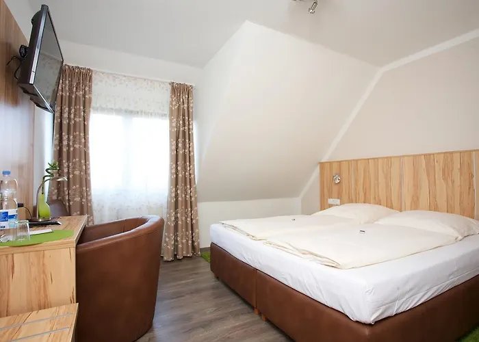 Reinhardtshof Garni Hotel