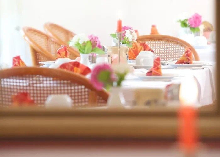 Reinhardtshof Garni Hotel