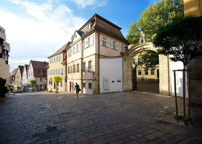 Reinhardtshof Garni Hotel 3*